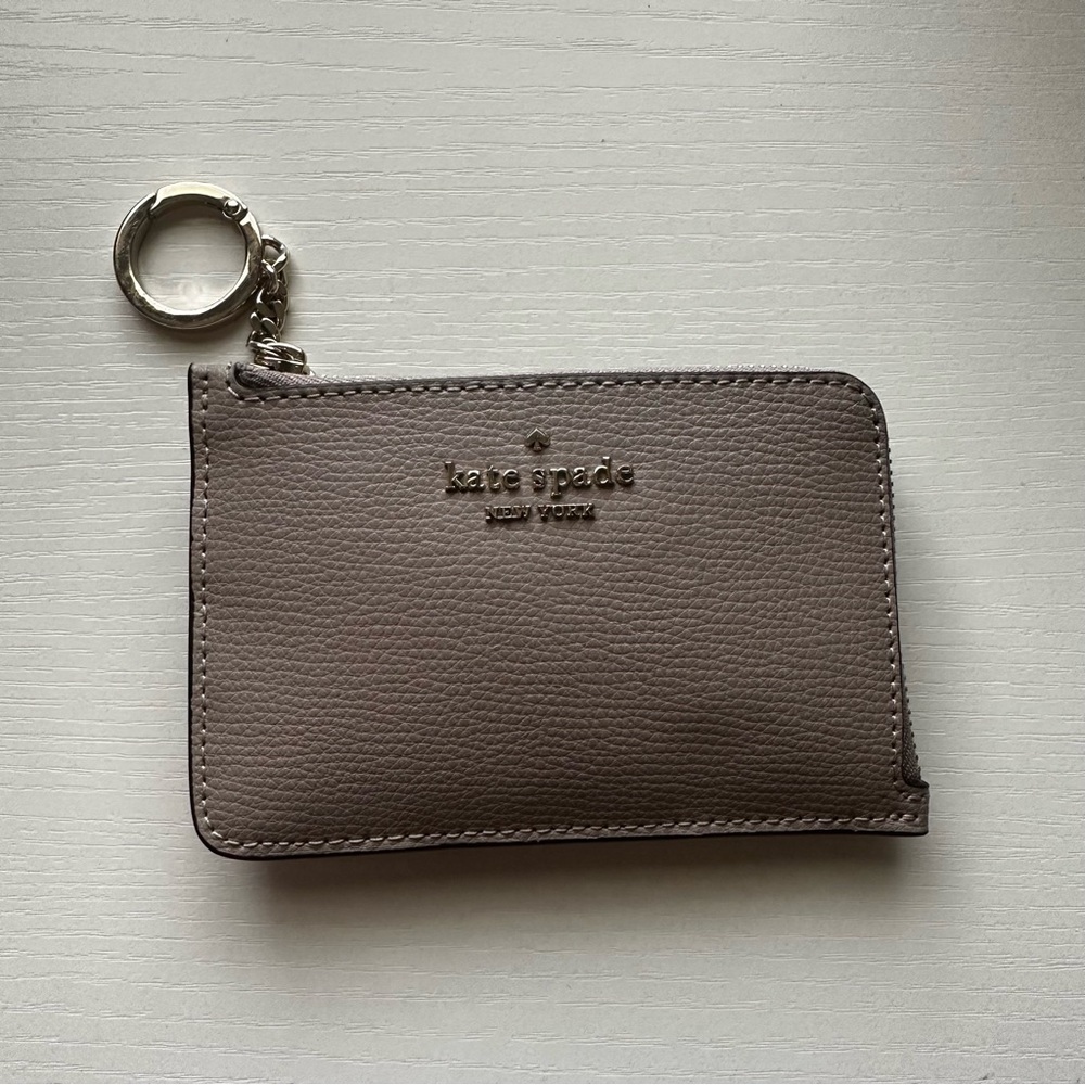 Kate Spade Taupe Keyring Wallet – Like New, Open Box | Compact & Stylish